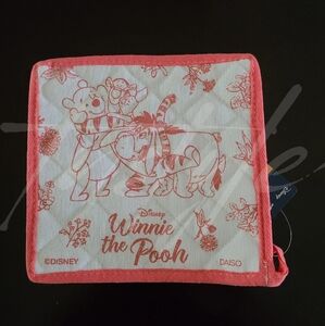 ⭐️ONLY ONE⭐️ Winnie the Pooh and Friends Pot Mat